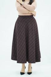 Jupe longue évasée à carreaux