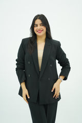 Le Tailleur Noir Oversize