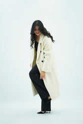 Manteau Bouclé Écru à Double Boutonnage