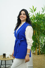 Gilet sans manches ceinturé – bleu