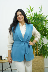 Gilet sans manches ceinturé – bleu azur