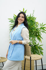 Gilet sans manches ceinturé – bleu ciel