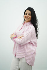 Chemise oversize rose avec des rayures