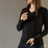 Pulls fin basiques Col V à boutons dorés