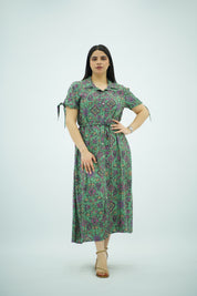 Robe Fleurie Verte Mi-Longue