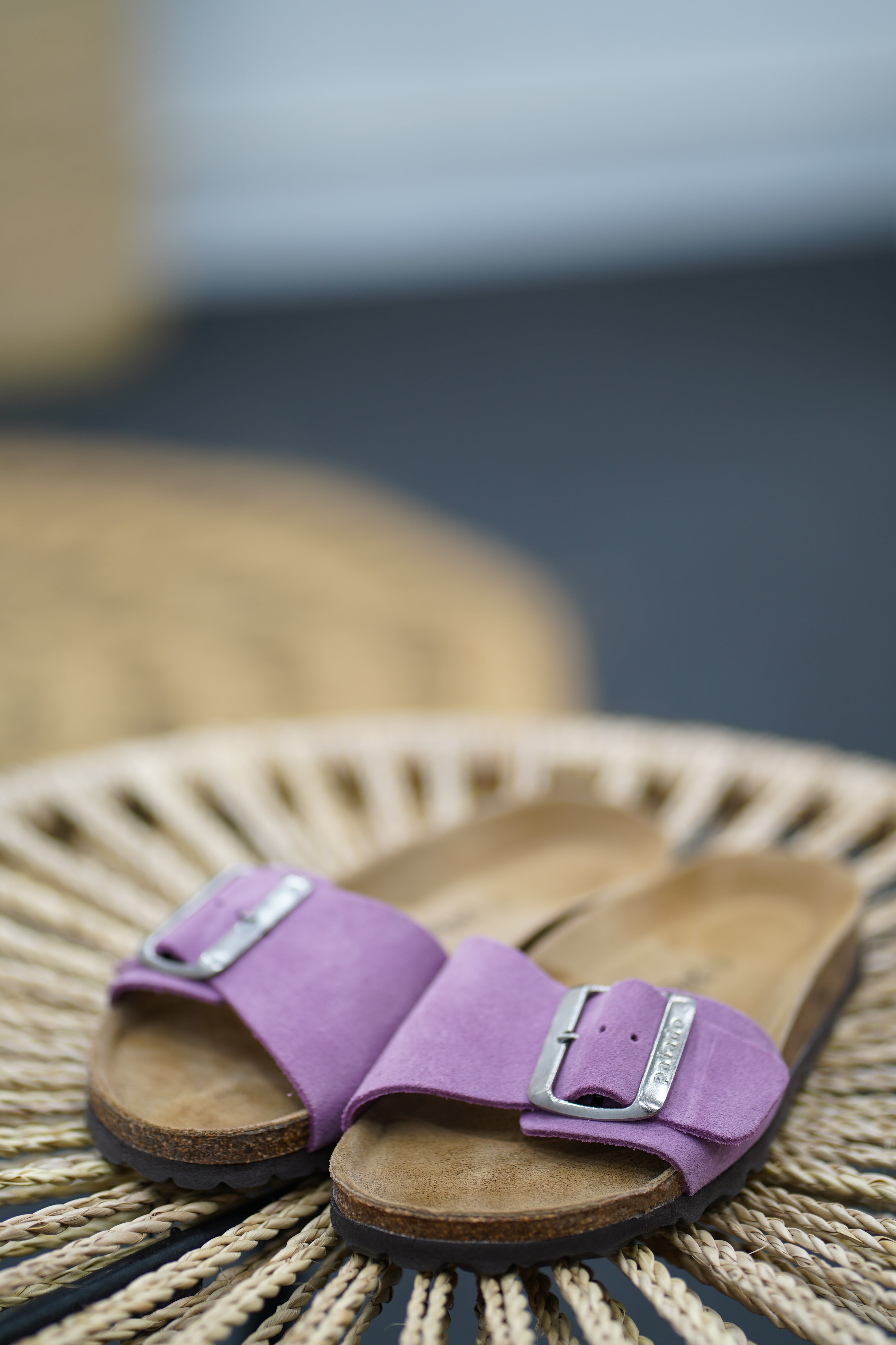 Sandales à boucles 💜