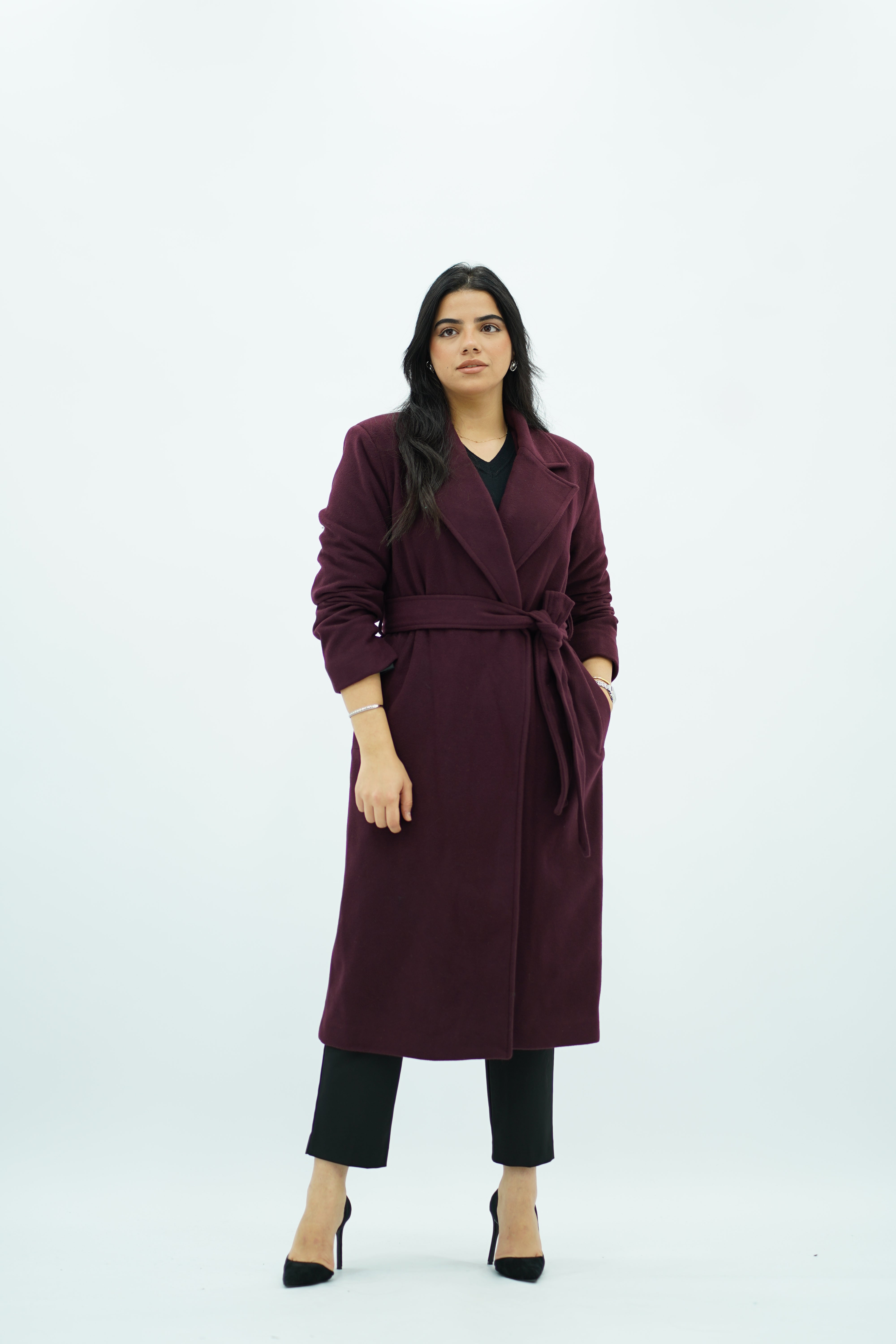 Manteau ajusté avec ceinture