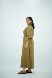 Robe chemise ceinturée vert olive