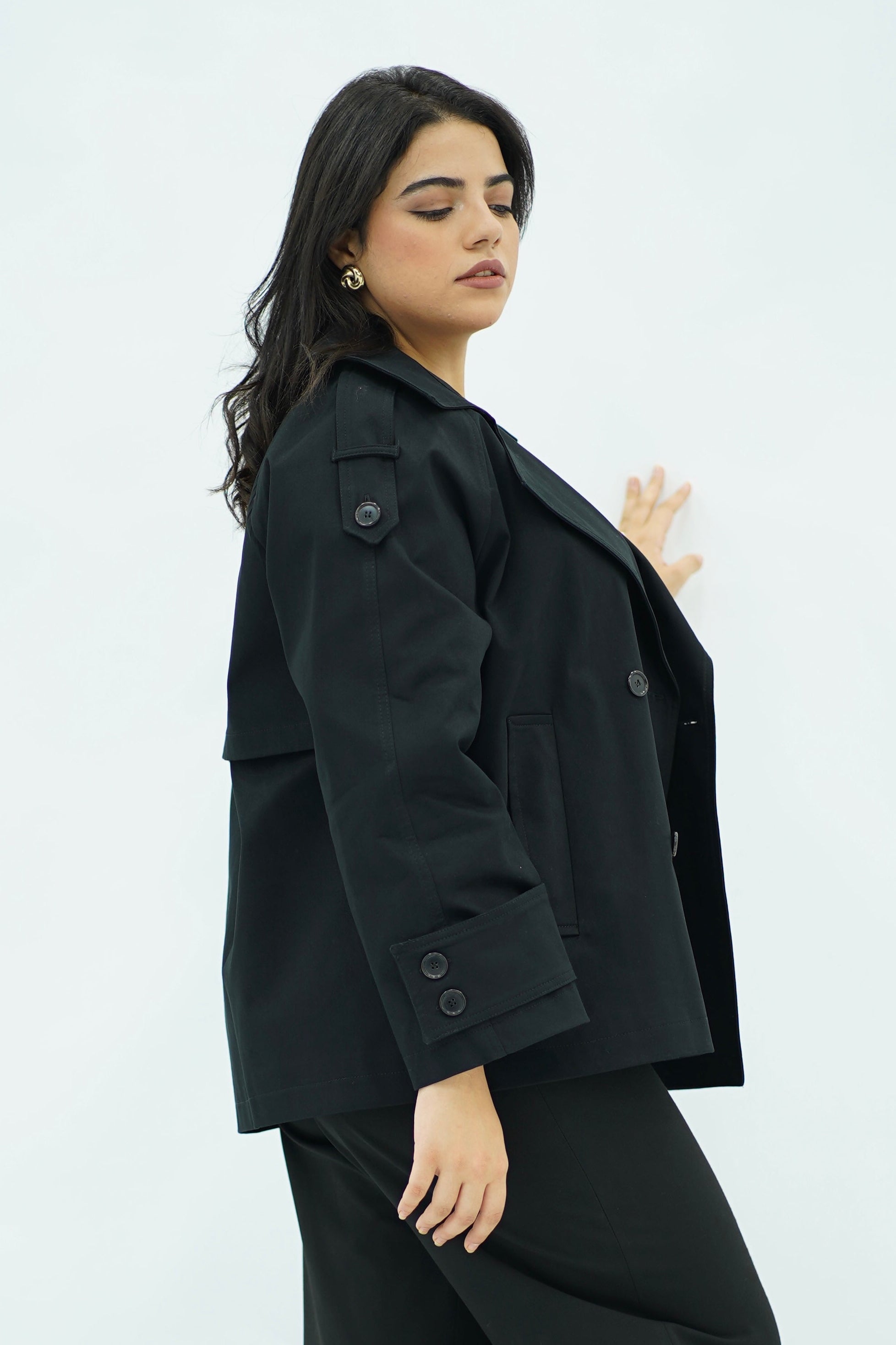 Trench Courte Noir  – Double Boutonnage