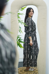 Robe longue avec ceinture