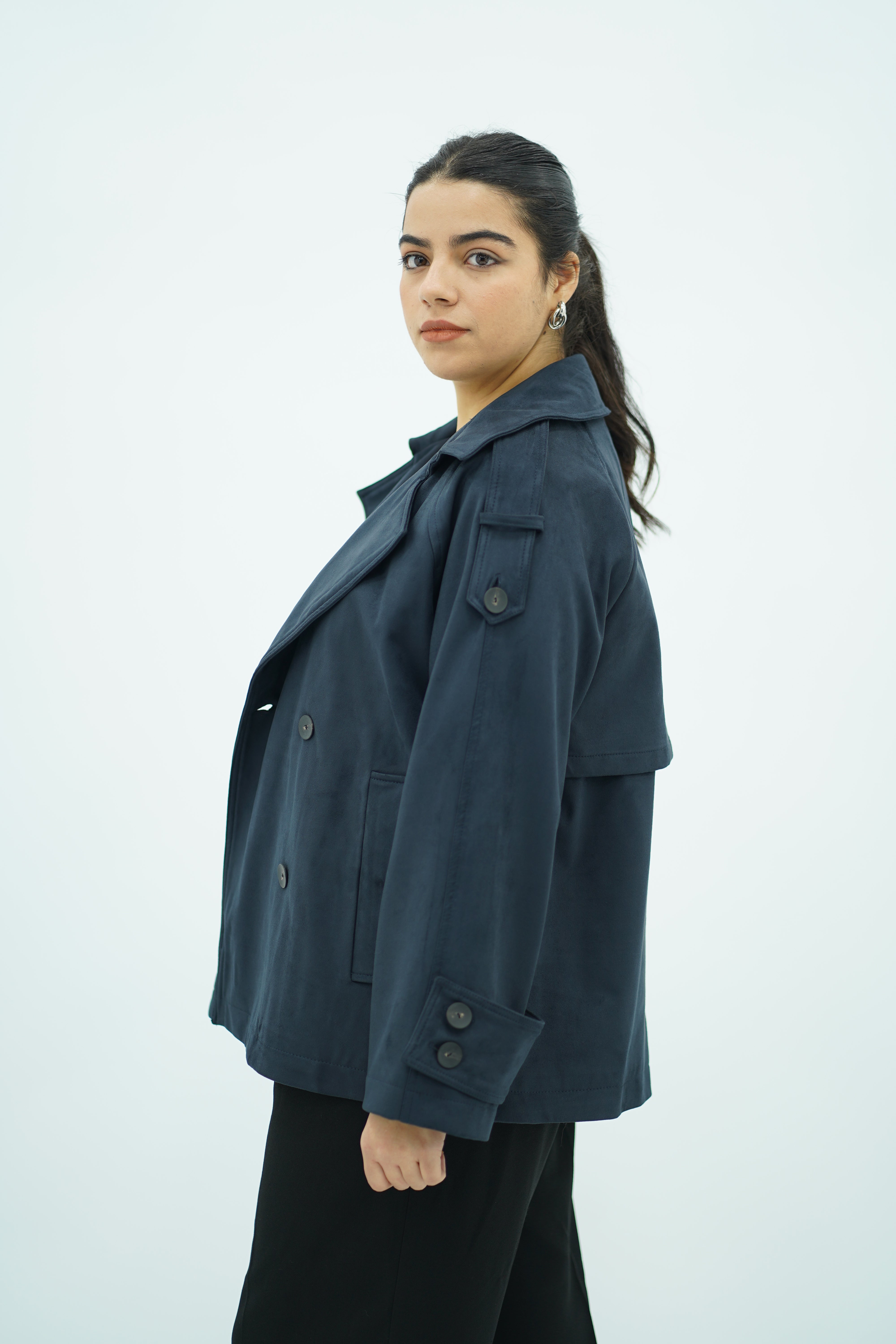 Trench court Bleu nuit en faux daim