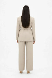 Tailleur Ceinturé