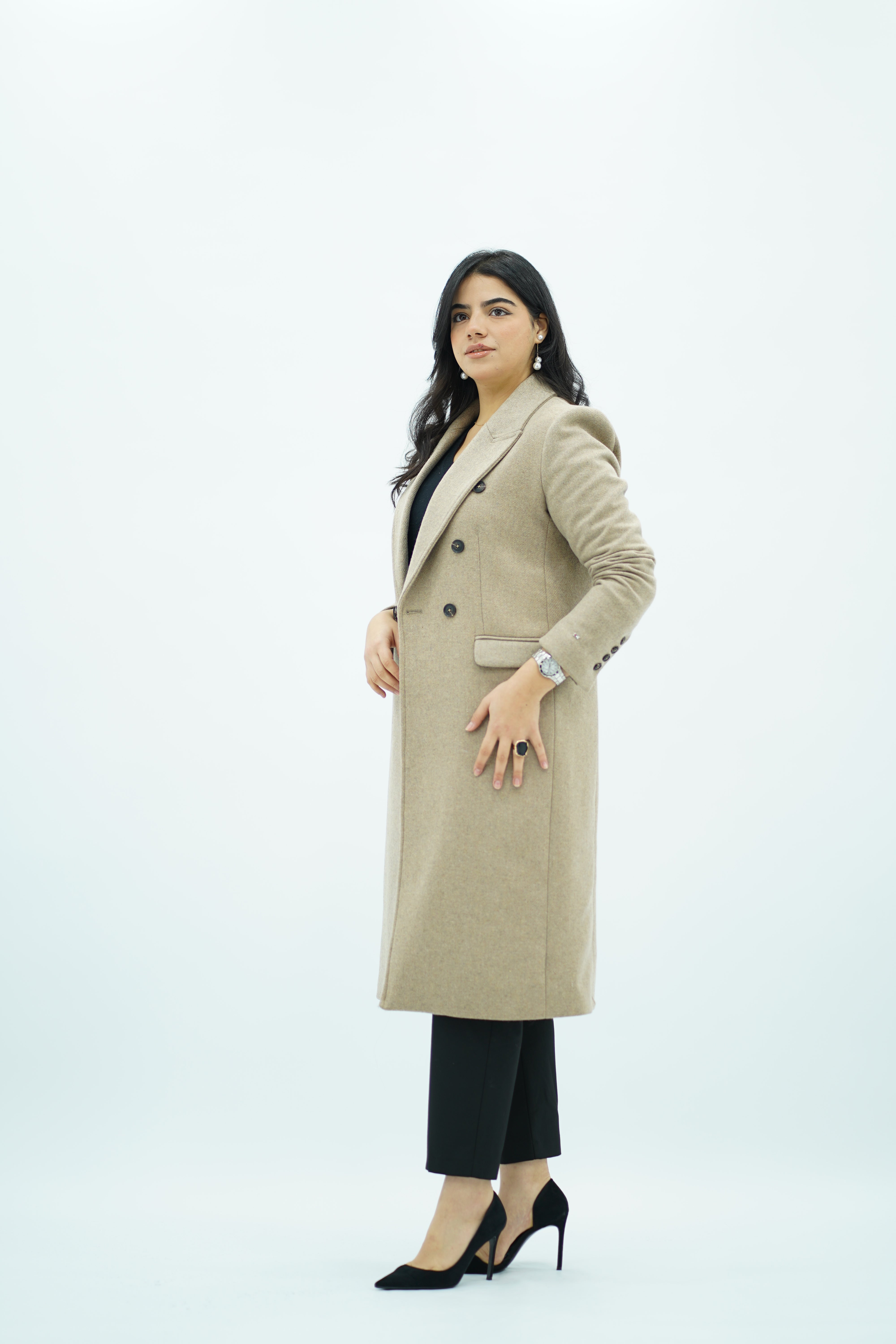 Manteau Long Classique – Beige Élégant