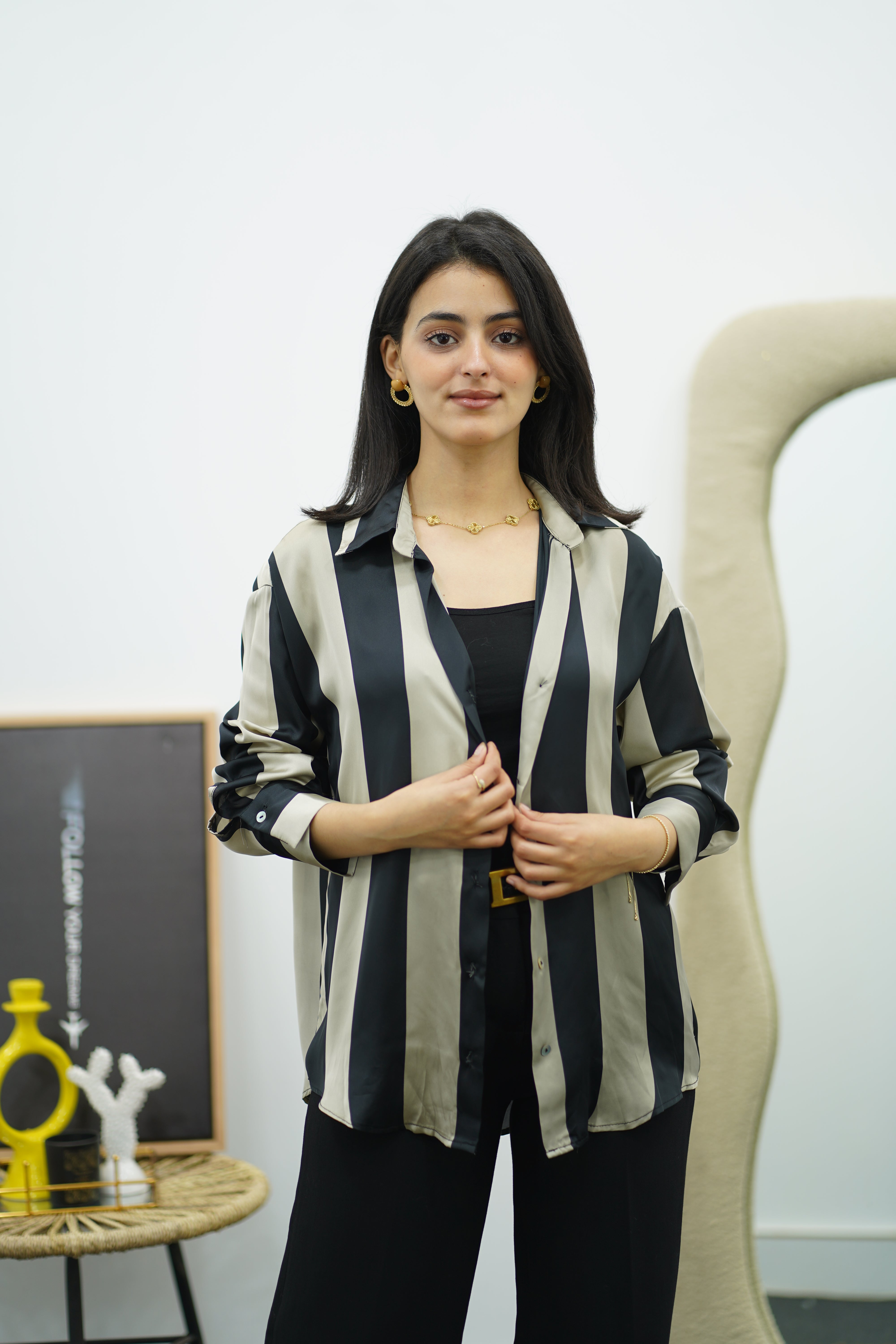 Chemise en satin à rayures