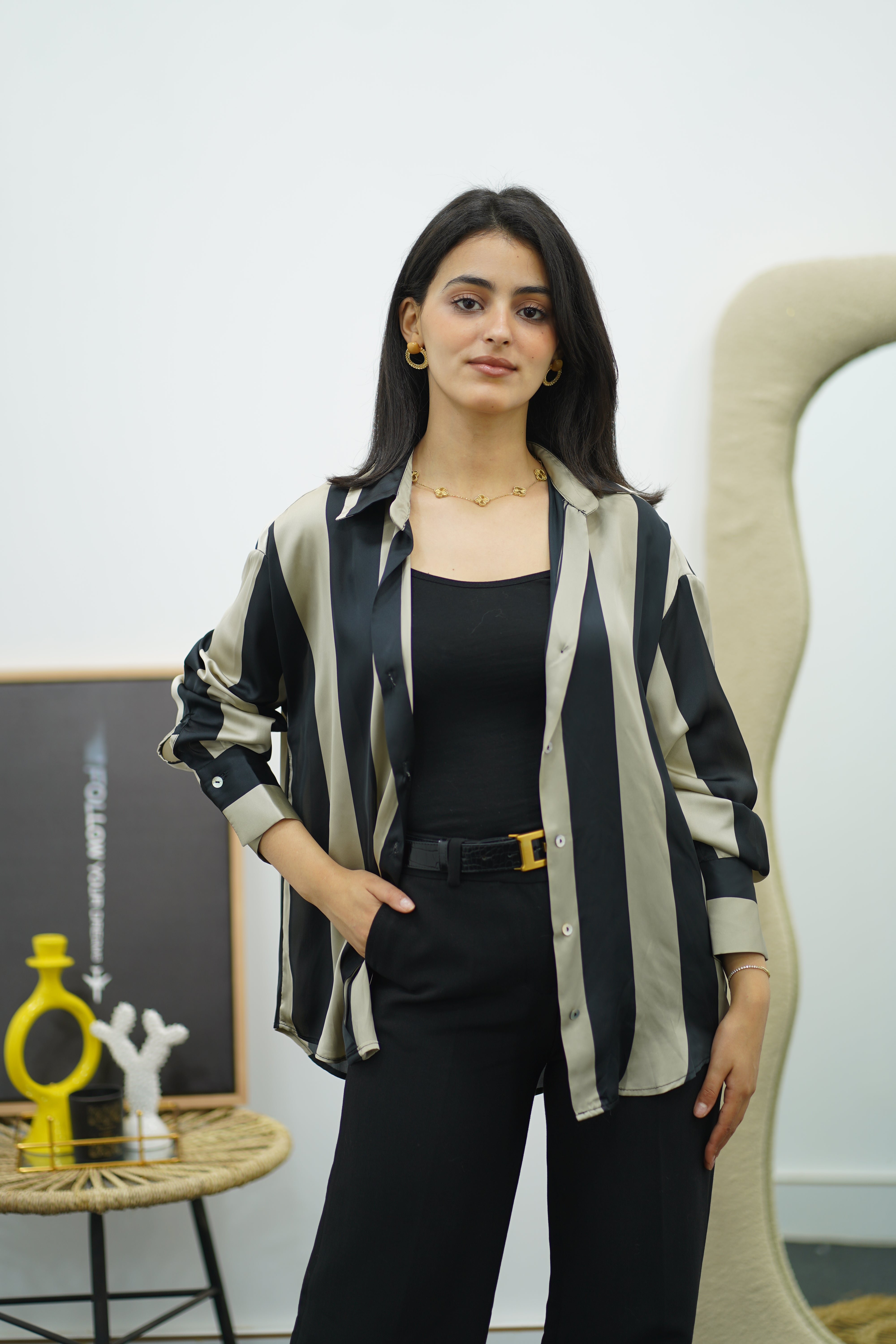 Chemise en satin à rayures