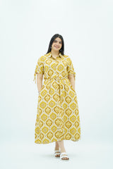 Robe jaune imprimée