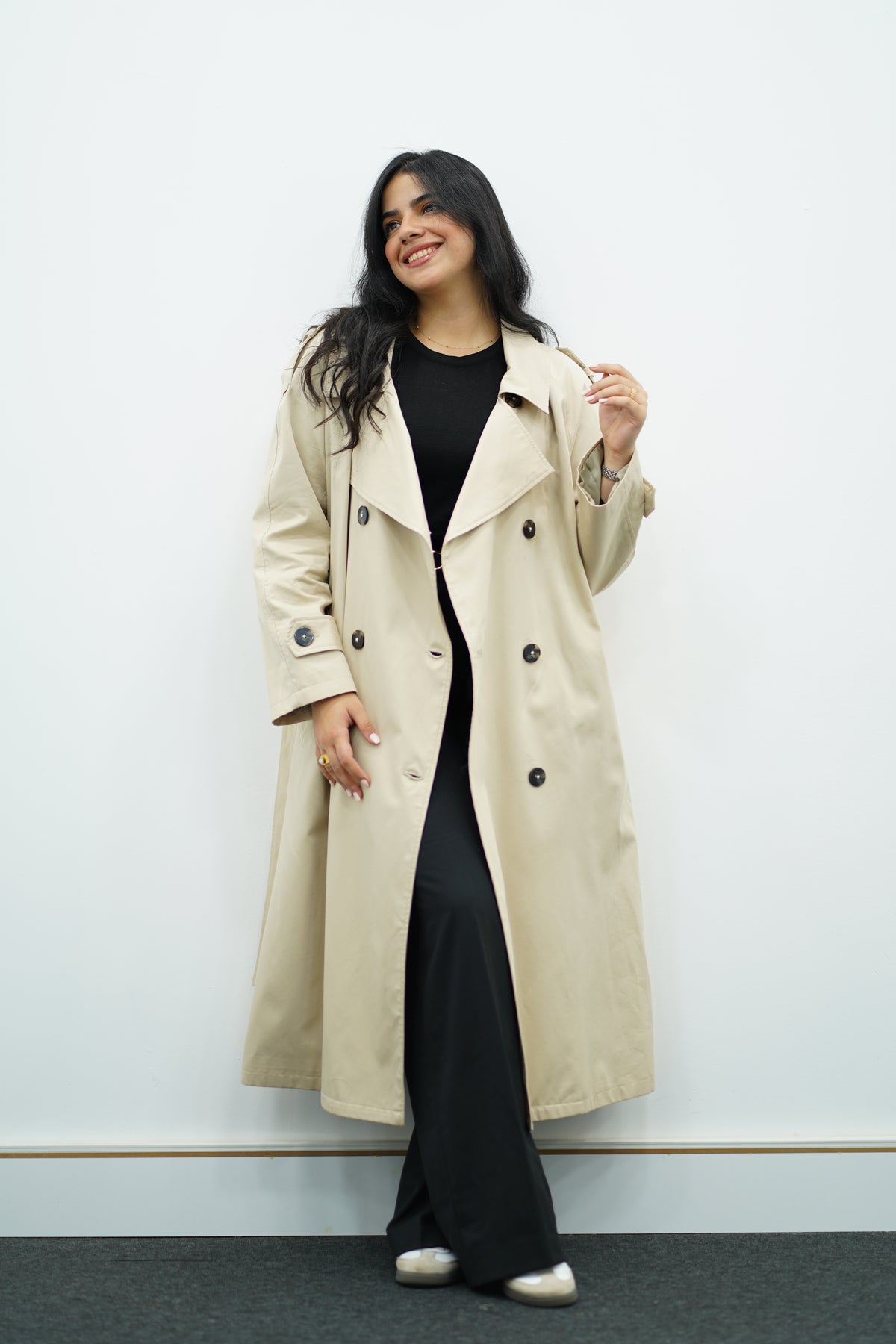 Trench Beige sable long double boutonnage