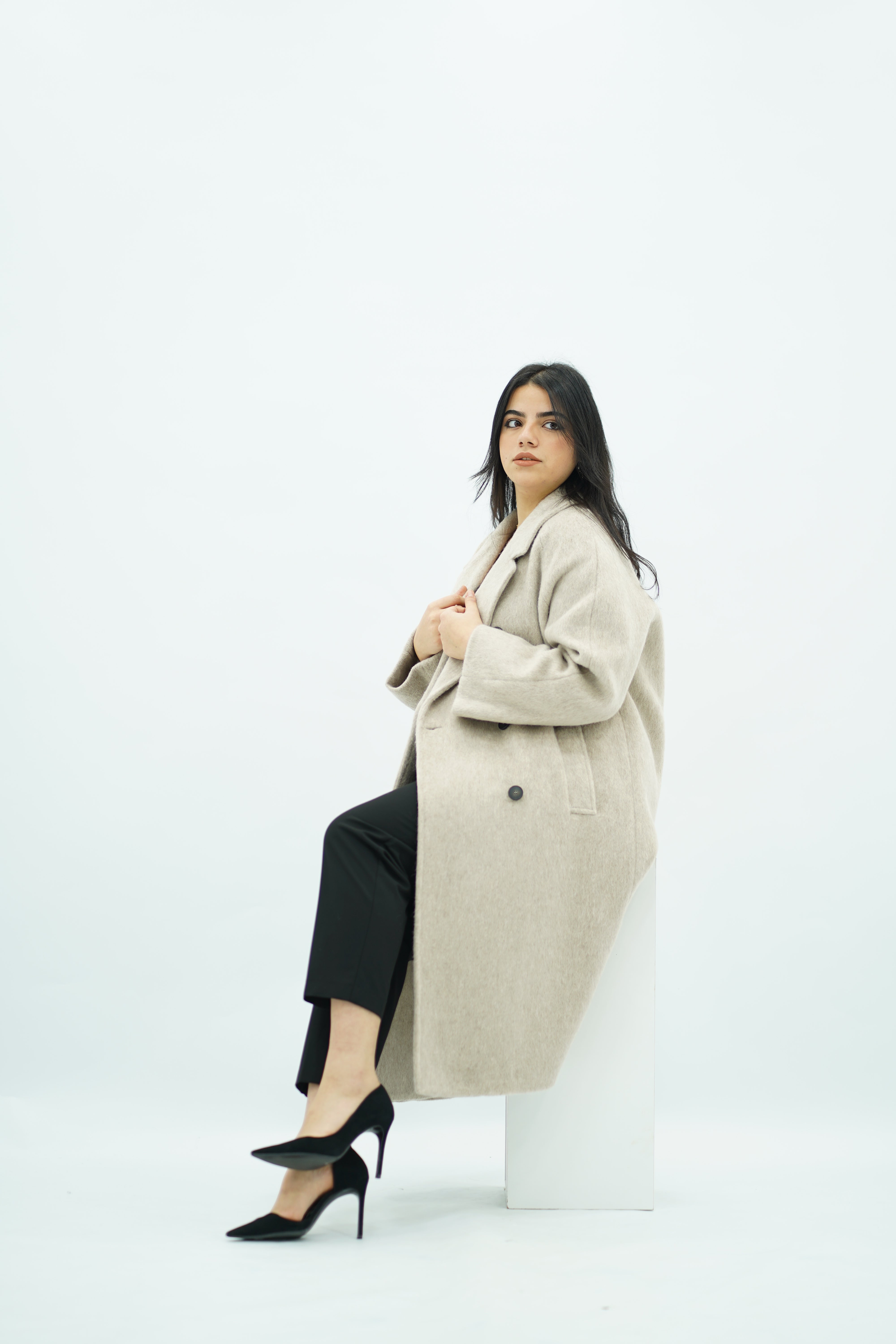 Manteau long élégant beige