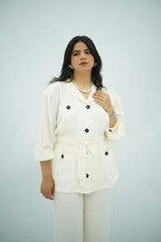 Ensemble blanc en crêpe plissé