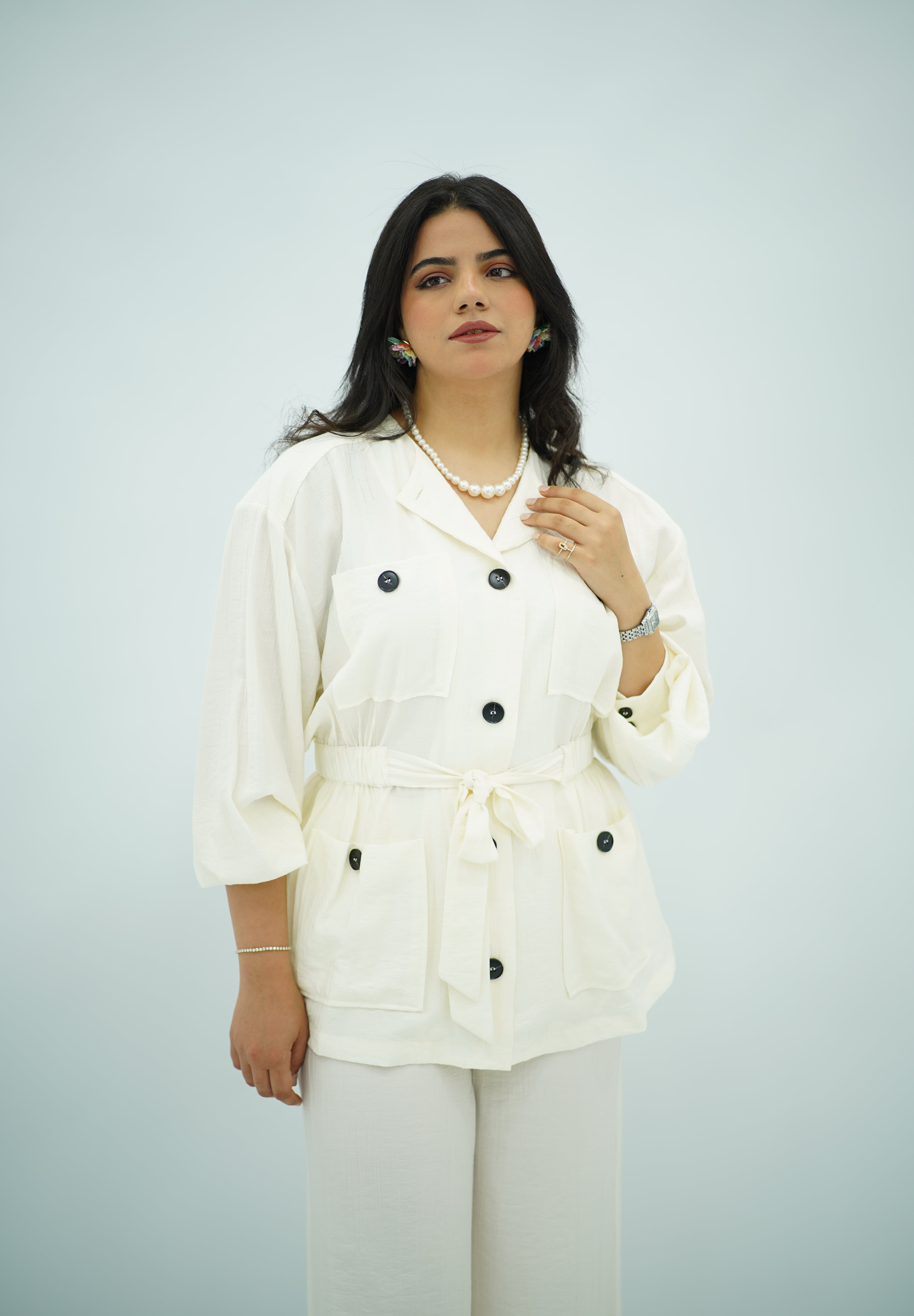 Ensemble blanc en crêpe plissé