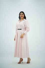 Robe chemise ceinturée rose poudré