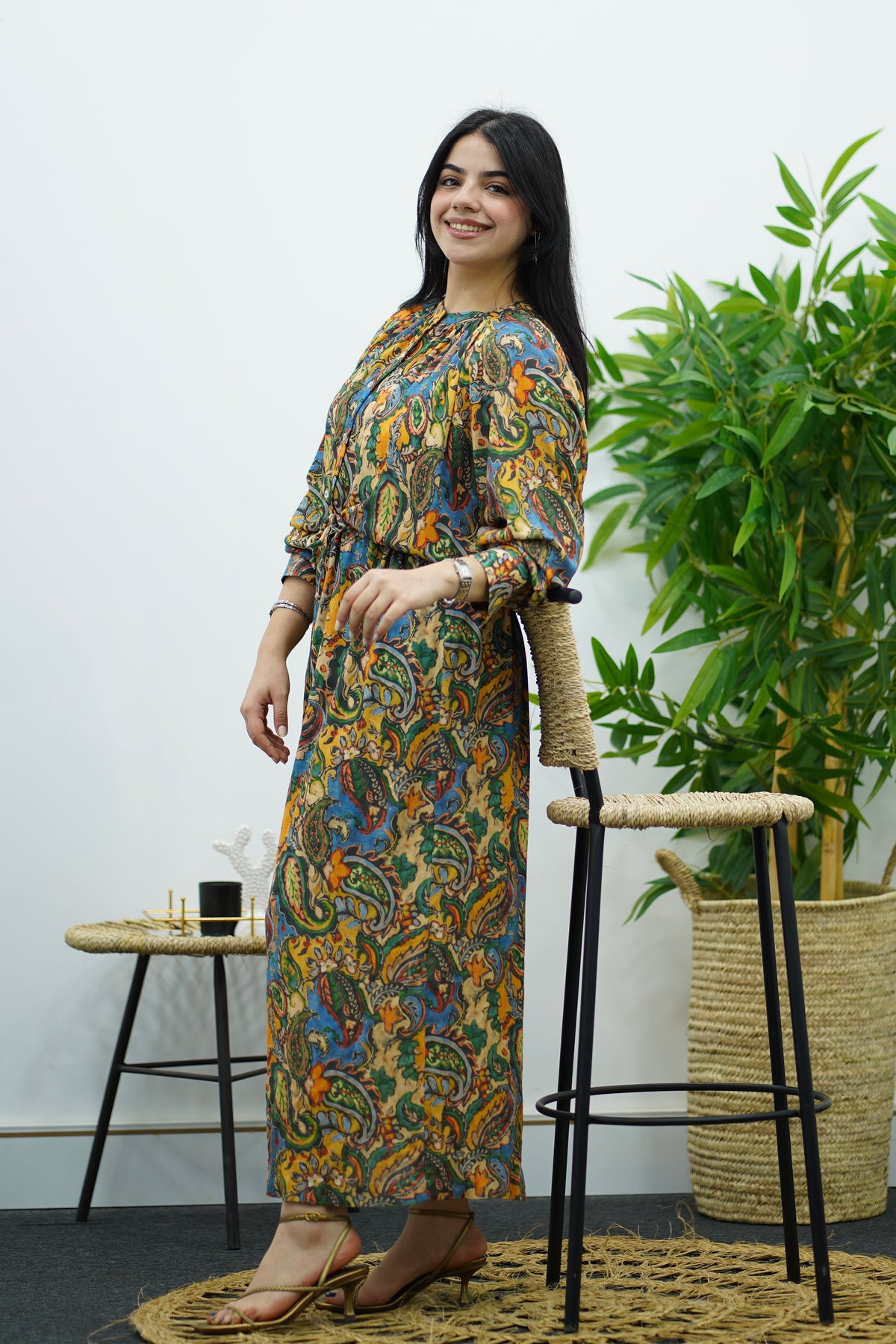 Robe longue avec ceinture