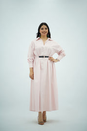 Robe chemise ceinturée rose poudré
