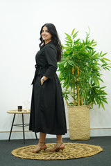 Robe noire à ceinture - En popeline