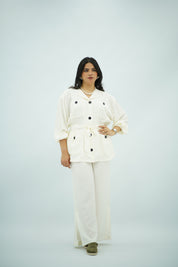 Ensemble blanc en crêpe plissé
