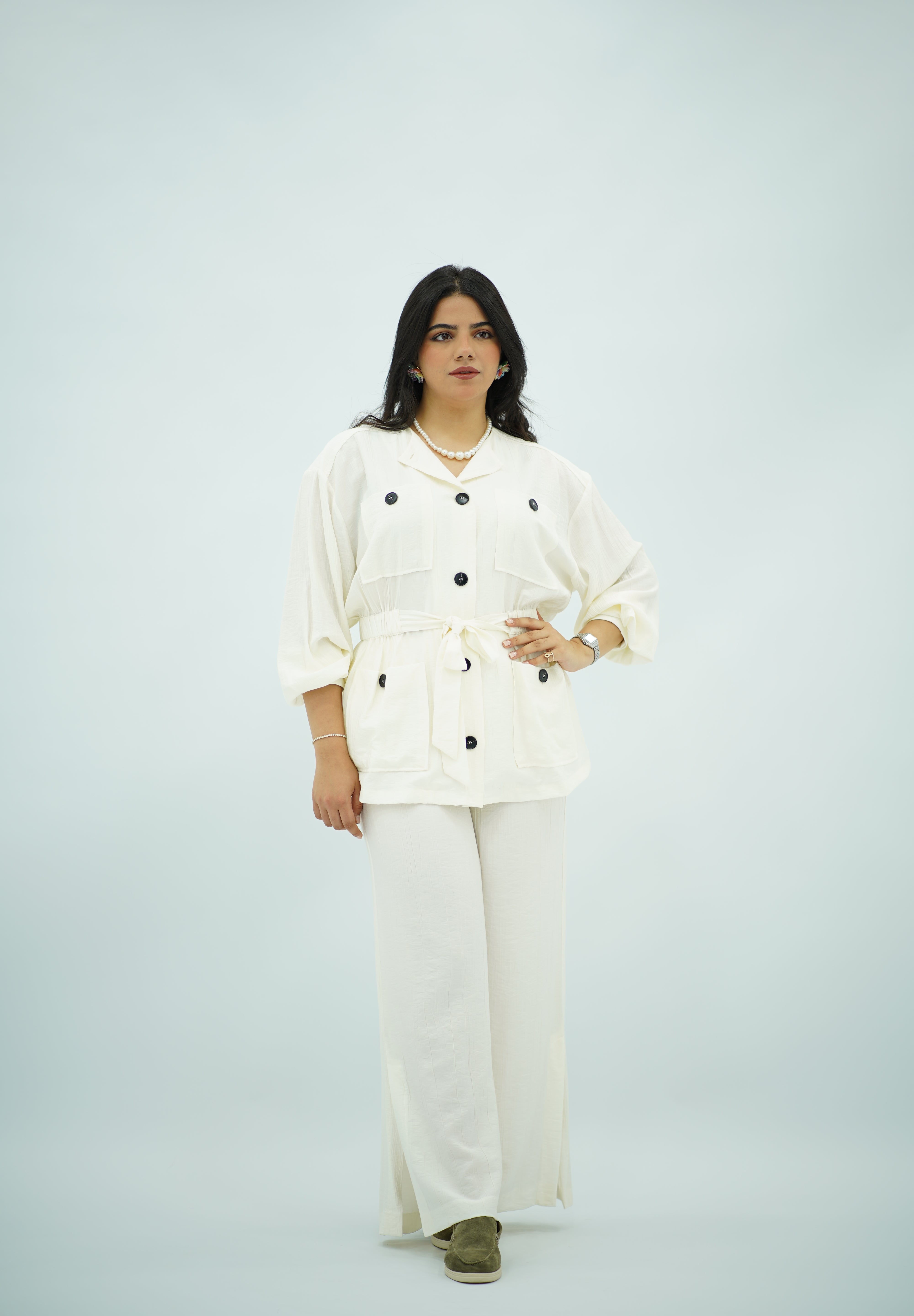 Ensemble blanc en crêpe plissé