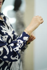 Ensemble avec motifs : chemise + pantalon