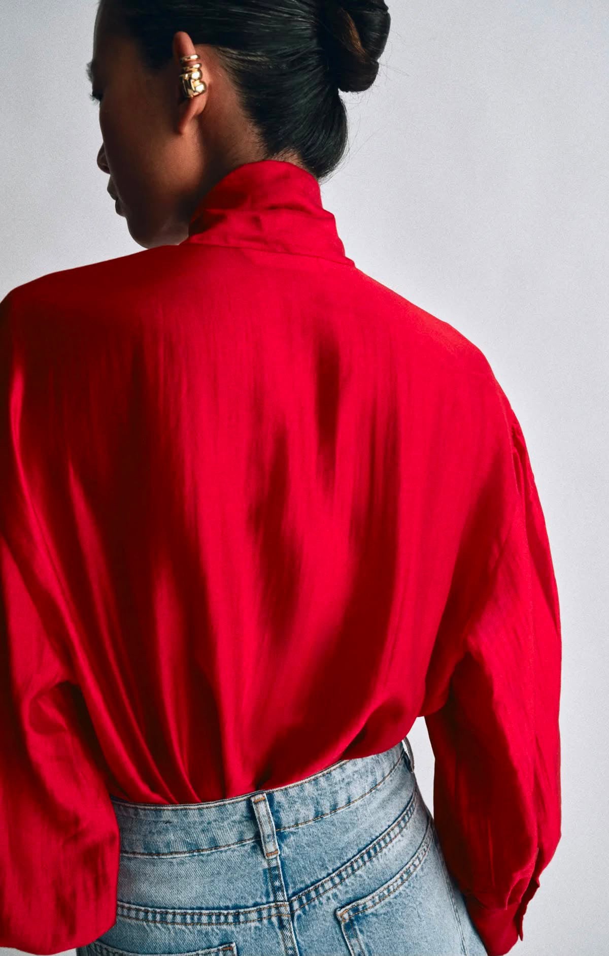Blouse Rouge Lavallière