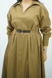 Robe chemise ceinturée vert olive