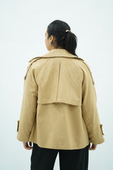 Trench court en faux daim