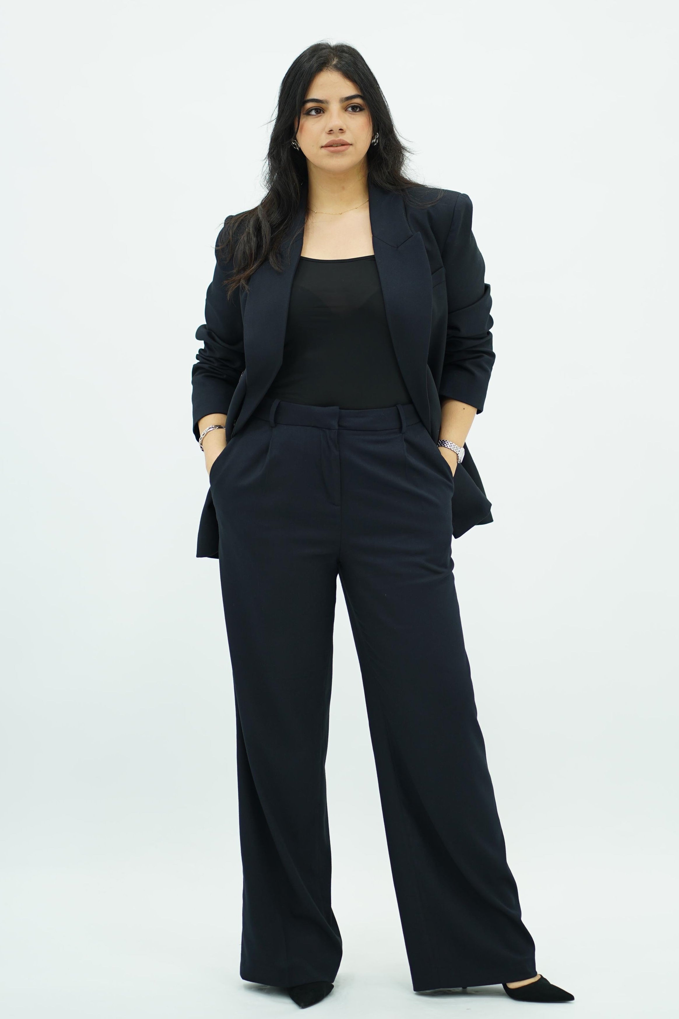 Tailleur Bleu nuit - Élégance Intemporelle