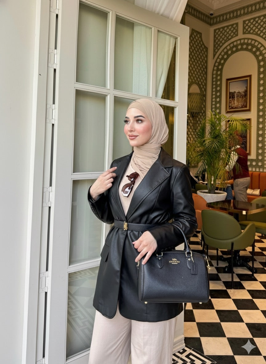 Veste en similicuir noir