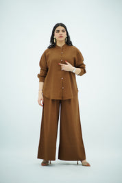 Ensemble en Lin Marron