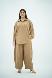 Ensemble style Ballonné Camel