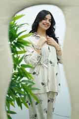 Ensemble en Broderie Élégante