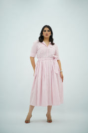Robe midi chemisier à rayures roses et blanches