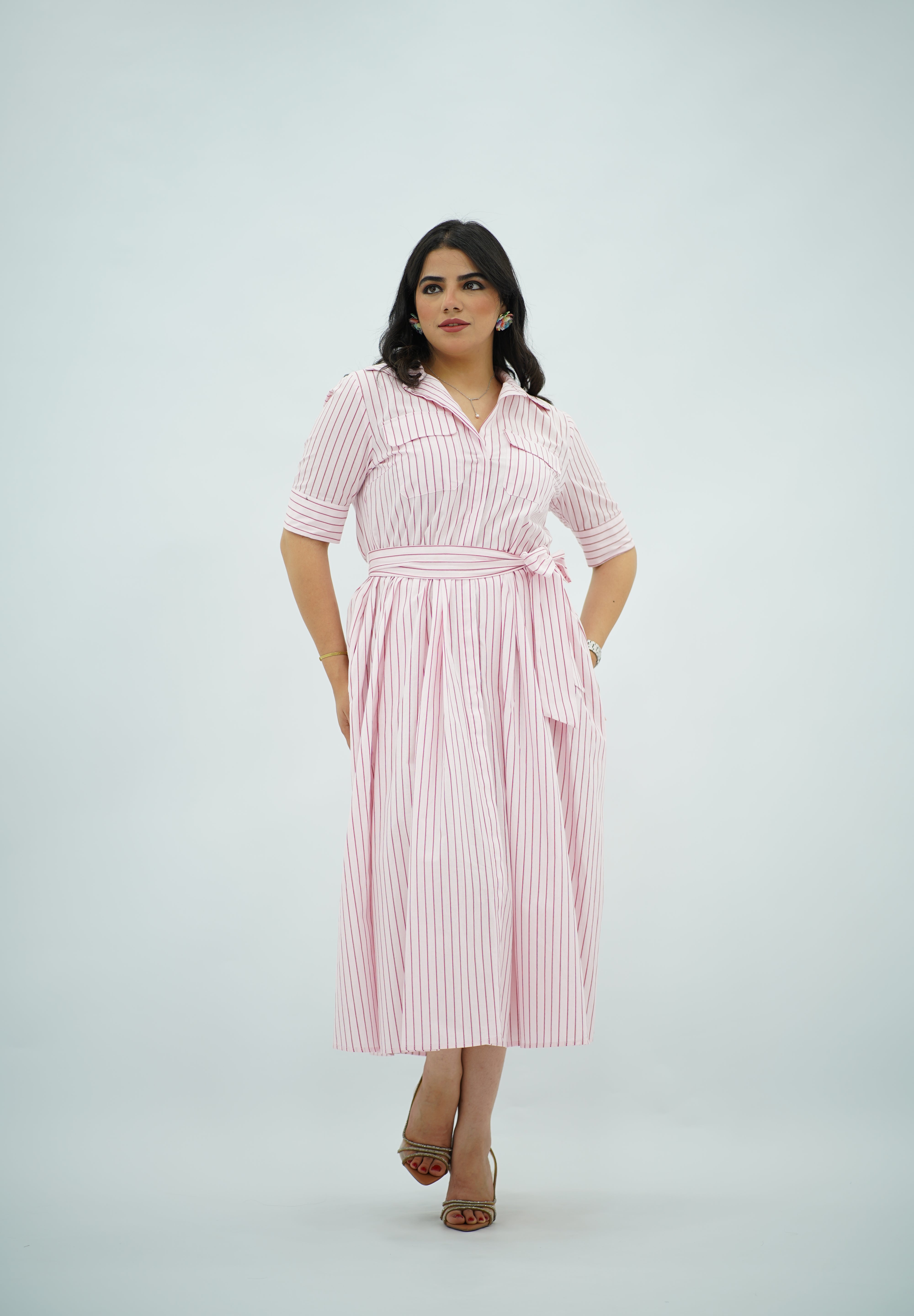 Robe midi chemisier à rayures roses et blanches