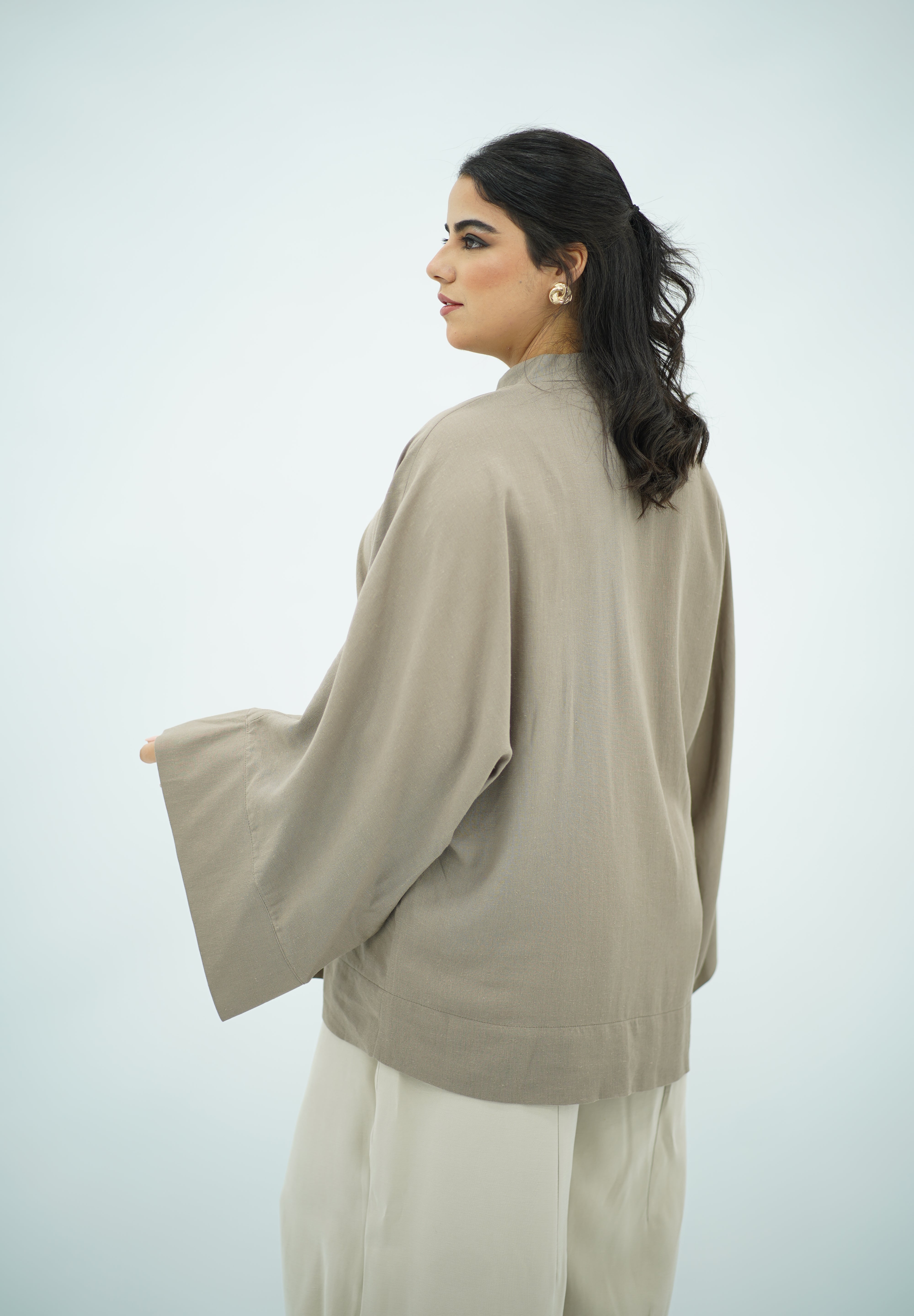 Chemise en Lin Taupe à Fermeture Nouée