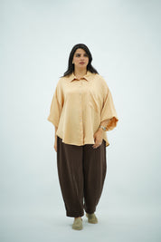 Chemise oversize en satin couleur champagne