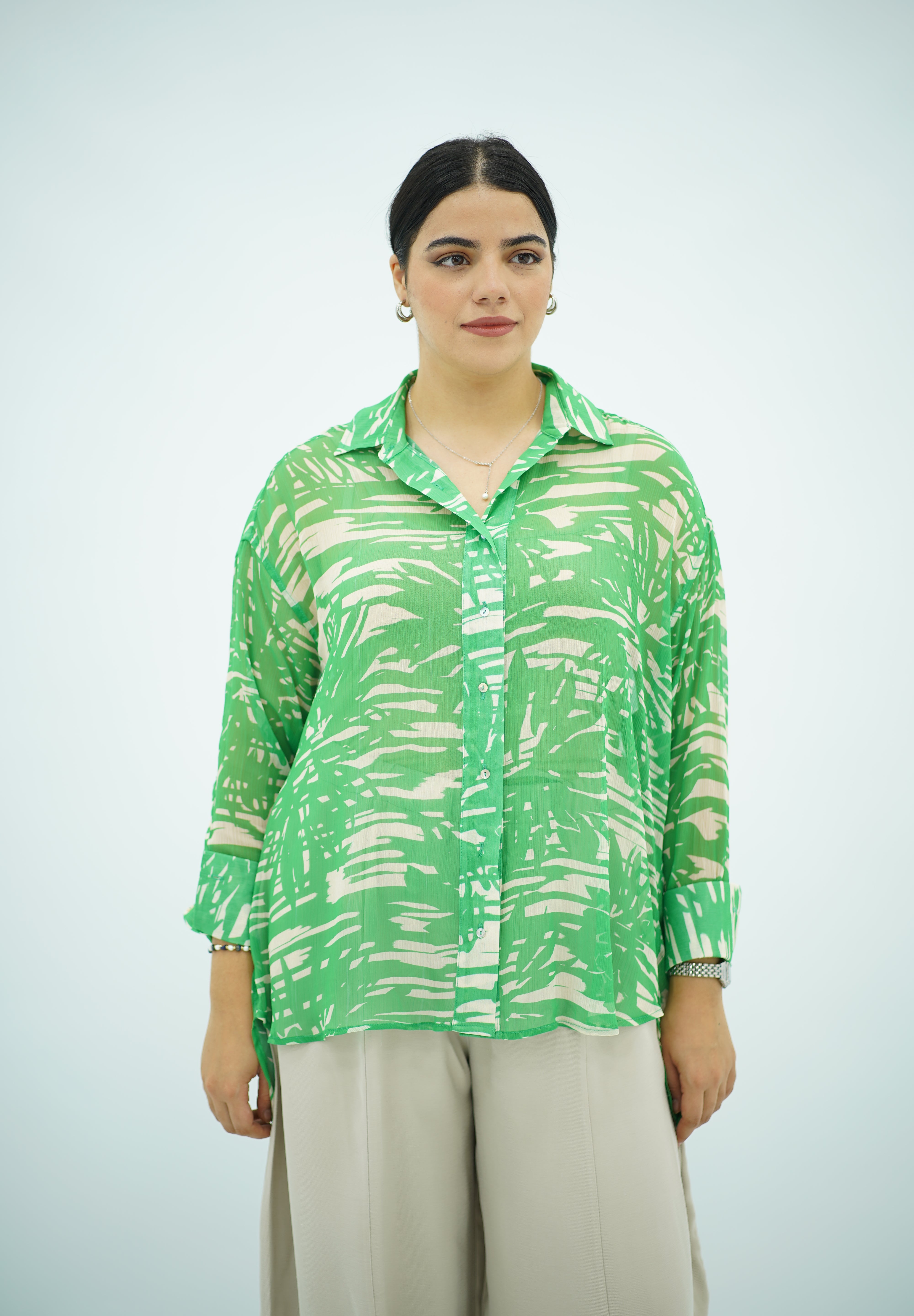 Chemise Fluide Imprimé Feuillage Vert et Beige