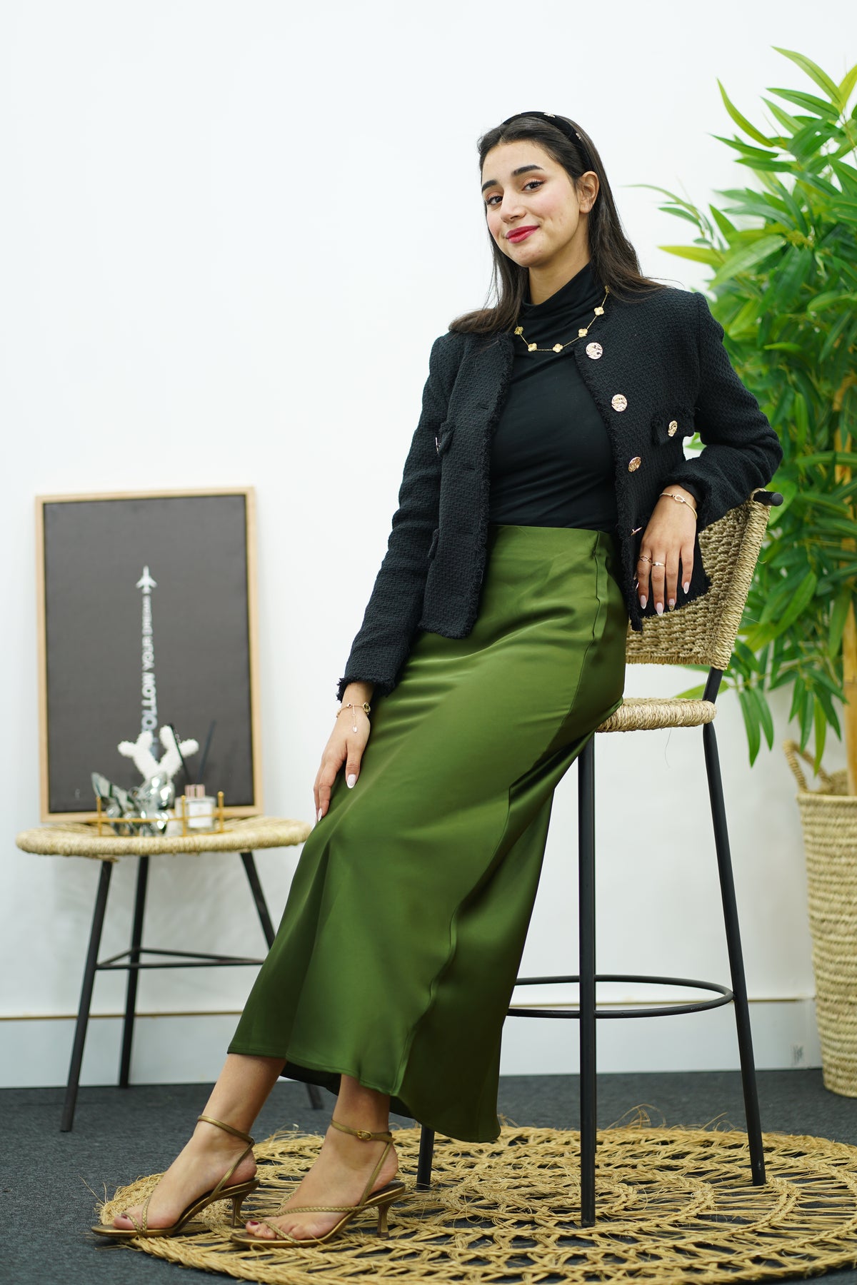 JUPE SATIN - VERT OLIVE
