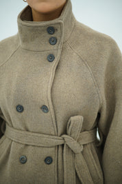 Manteau Court en Laine Ceinturé à Double Boutonnage