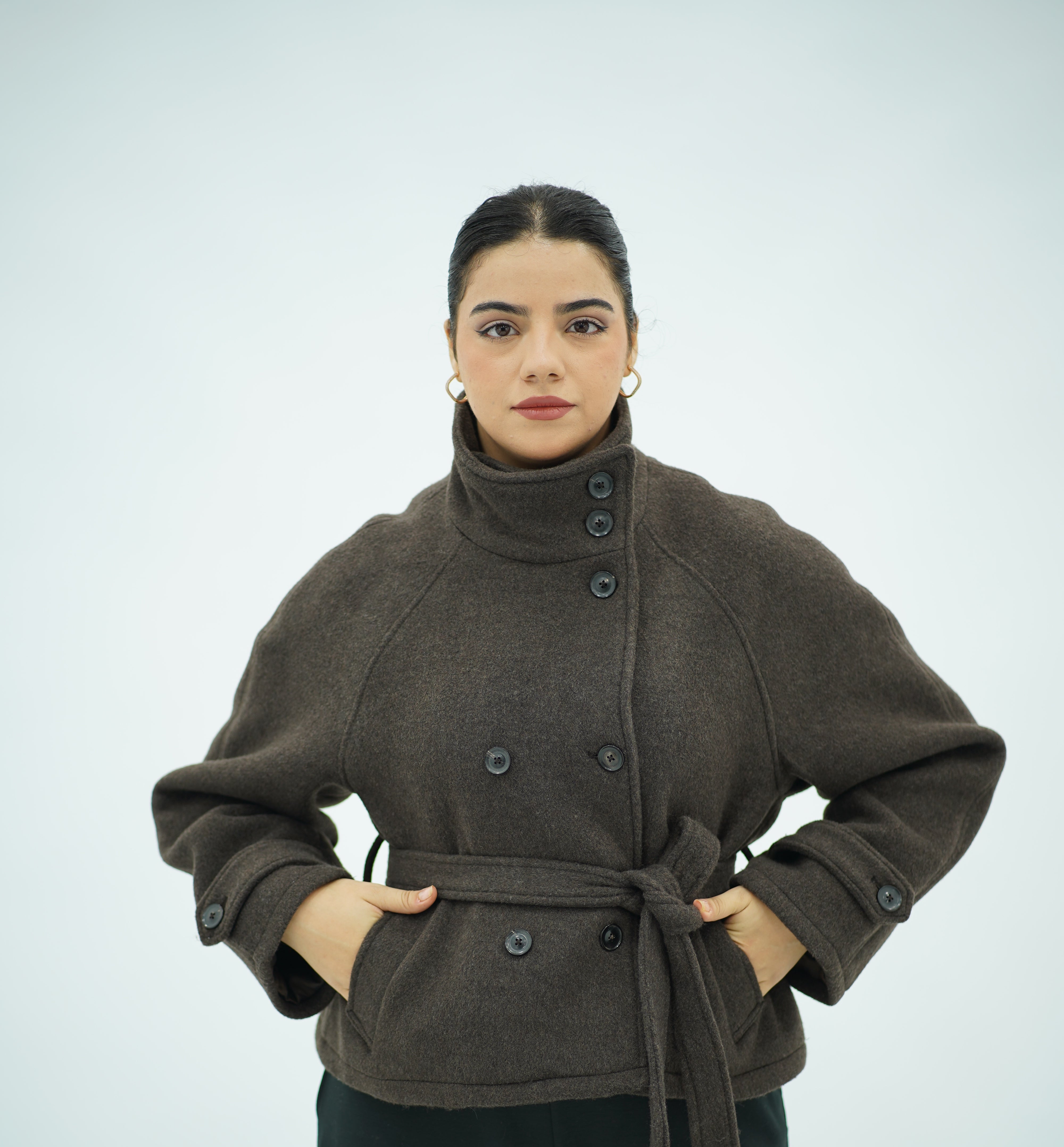 Manteau Court en Laine Ceinturé à Double Boutonnage
