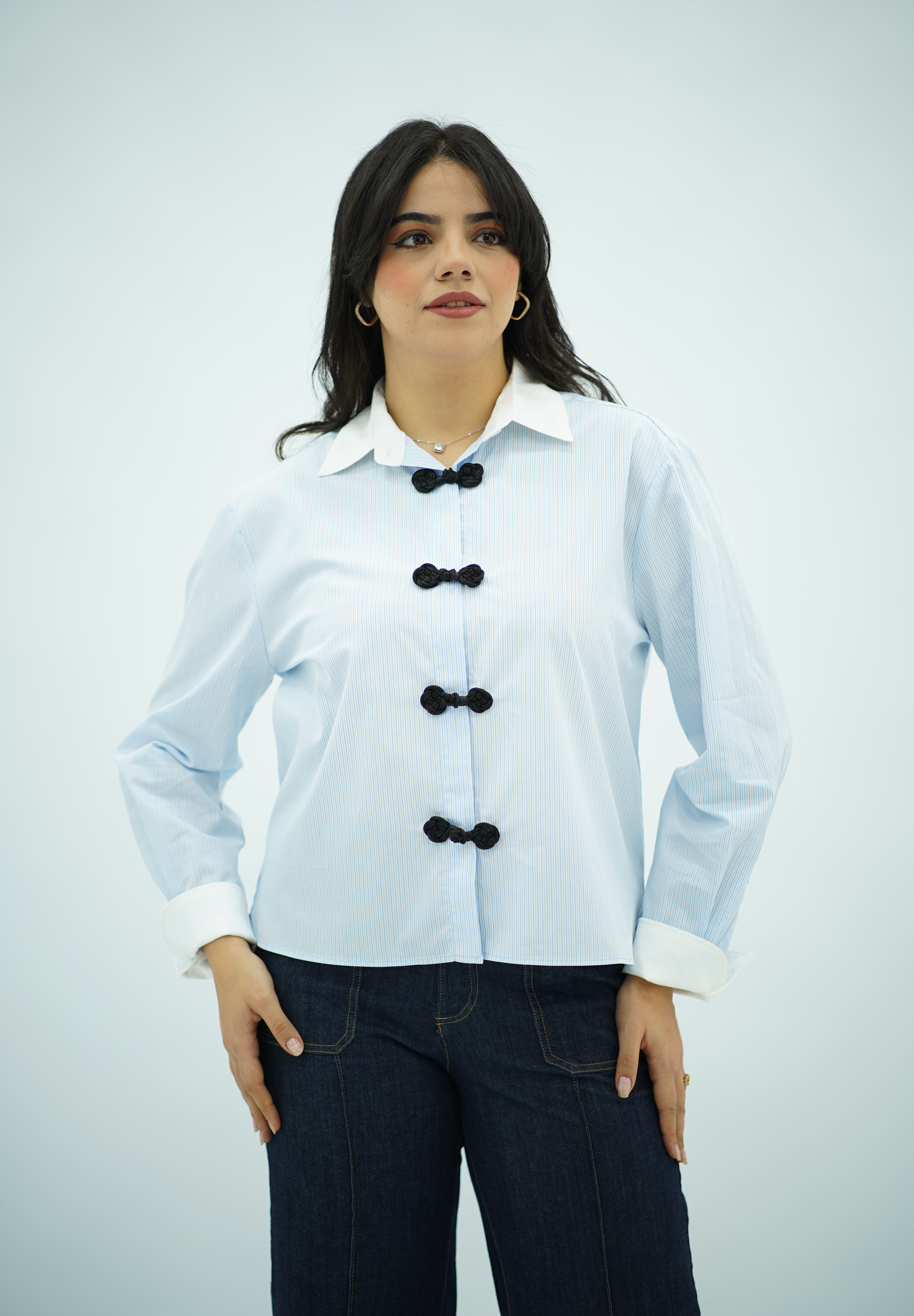 Chemise Rayée en bleu ciel à Nœuds Chinois