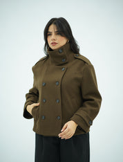 Manteau Courte Style Caban  – Col Montant & Boutonnage Croisé
