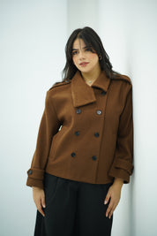 Manteau Courte Style Caban  – Col Montant & Boutonnage Croisé